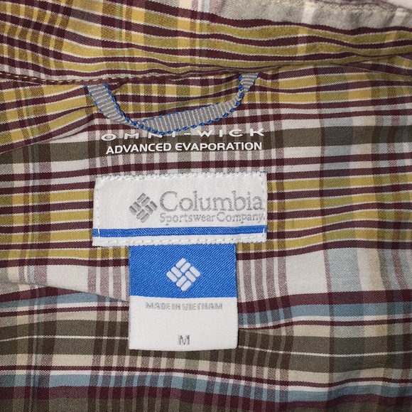 Columbia button up - Picture 3 of 4